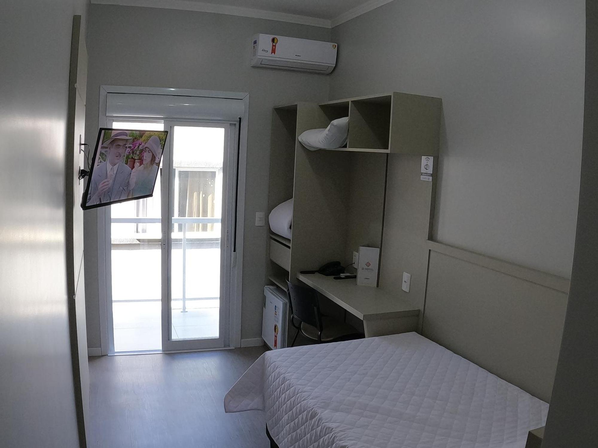 Id Hotel Passo Fundo Kültér fotó